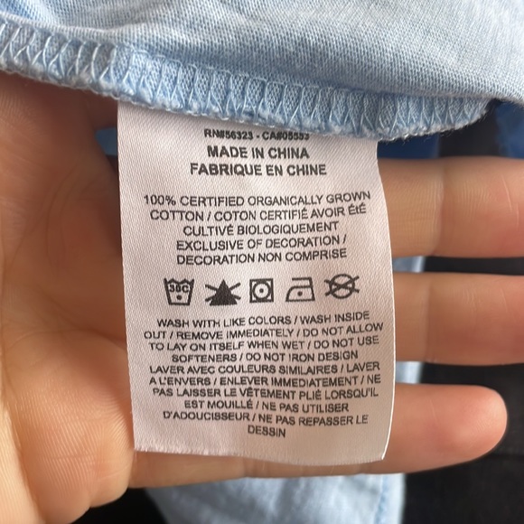 Nike Sleeveless Shirt - Medium - Picture 4 of 4